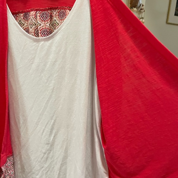 Large lot of Plus Sized Casual Friday Wear Tops - Picture 4 of 17